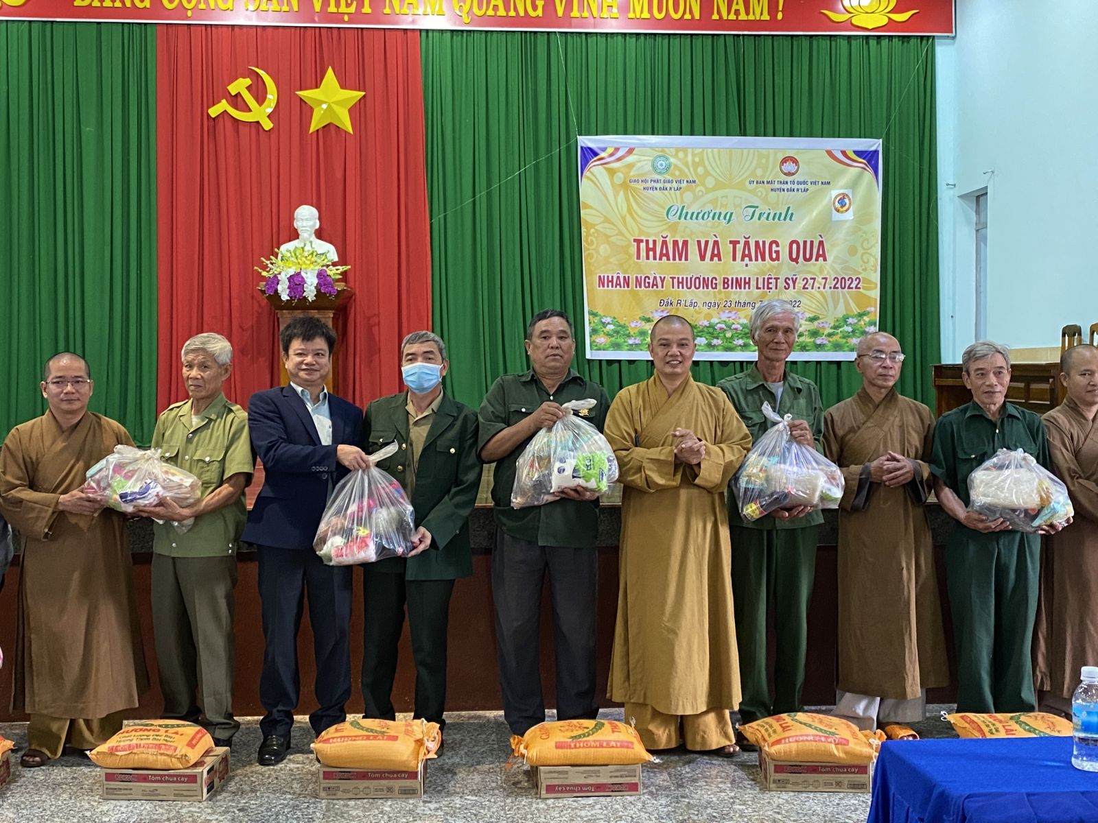 Chương trình thăm và tặng quà nhân ngày Thương Binh Liệt Sĩ 27/07/2022