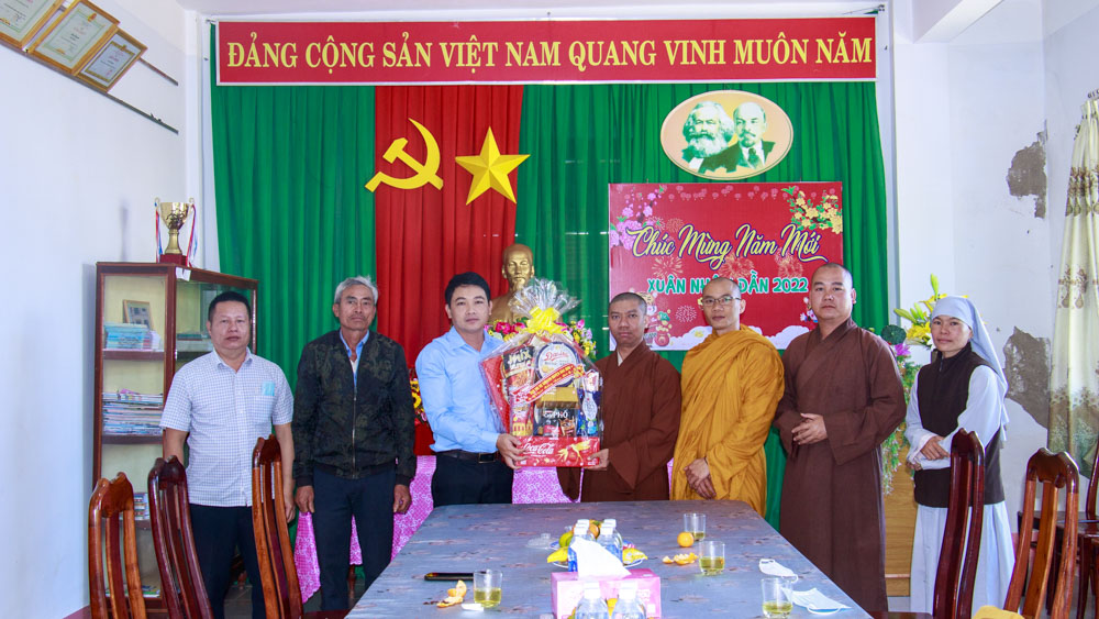 BST Phật Giáo Huyện Thăm, Chúc Tết Các Cơ Quan Lãnh Đạo Chính Quyền
