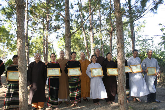 Đắk Lak: Ban Hướng dẫn Phật tử tỉnh thăm khóa tu một ngày chùa Quảng Trạch, huyện Lak 