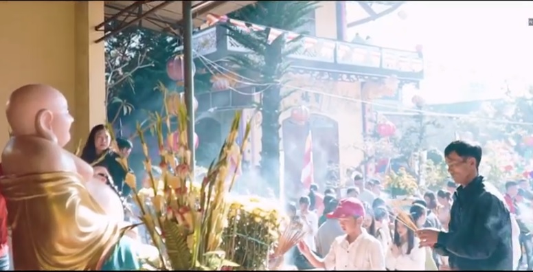 Đắk Mil: Video ước nguyện đầu năm Chùa Hoa Nghiêm