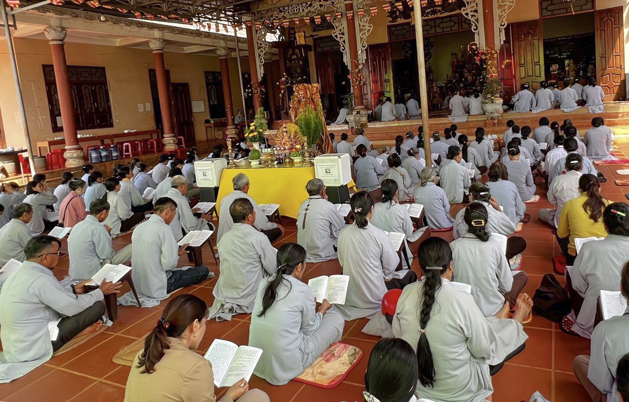 Chùa Phước Quang trang nghiêm tổ chức Đạo tràng An lạc Phật giáo huyện Đắk Song lần thứ 2