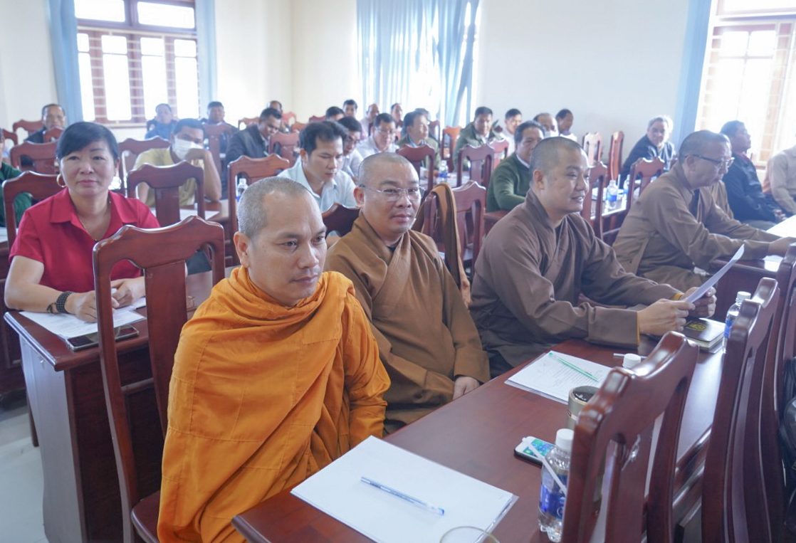 Chư Tôn đức BTS PG tỉnh tham dự Hội nghị tập huấn cốt cán phong trào trong các Tôn giáo của tỉnh Đăk Nông