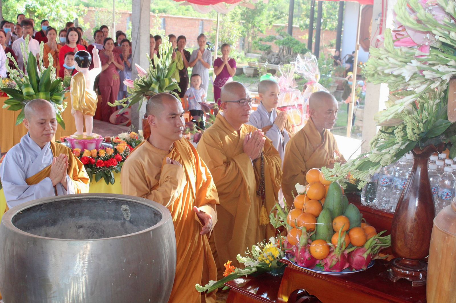 Ban Trị sự Phật giáo huyện Cư Jut tổ chức Đại lễ Phật đản tại đạo tràng Phước Đức.