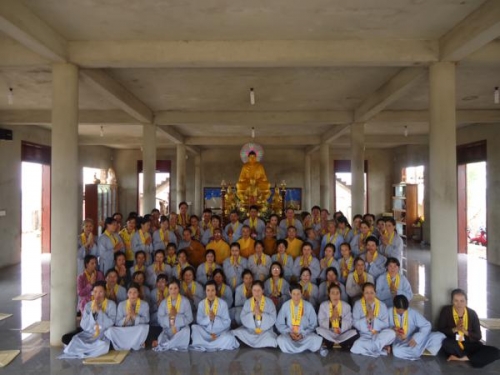 Chùa Hoa Quang tổ chức khóa tu "Một Ngày An Lạc"