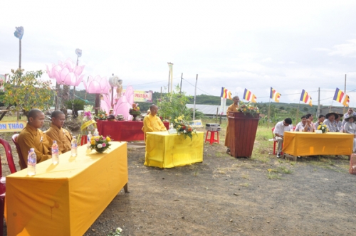 Lễ Phật đản tại chùa Linh Quang huyện Đăk Mil