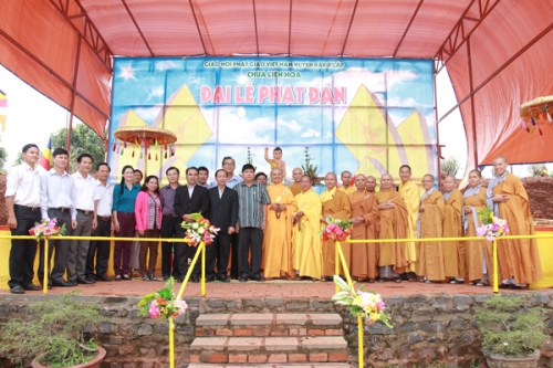 Đăk R’Lâp: BTS Phật giáo huyện tổ chức Đại lễ Phật Đản PL 2560