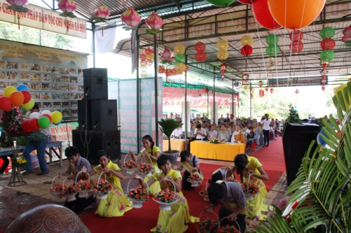 Chùa Phước Sơn tổ chức Phật đản