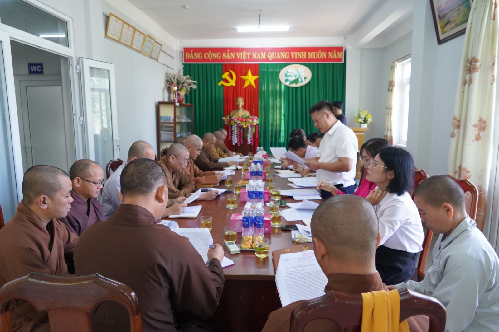 Lãnh đạo sở Nội vụ tỉnh Đắk Nông thăm và làm việc với Ban Trị sự Phật giáo tỉnh về những công tác của Giáo hội