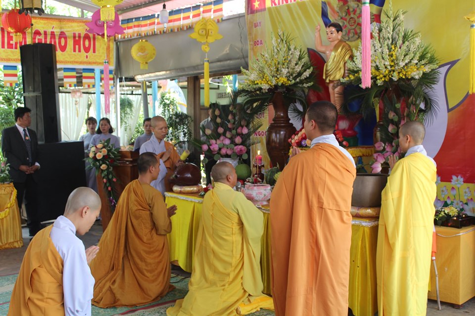 Phật giáo xã Đắk D'rông tổ chức Phật Đản