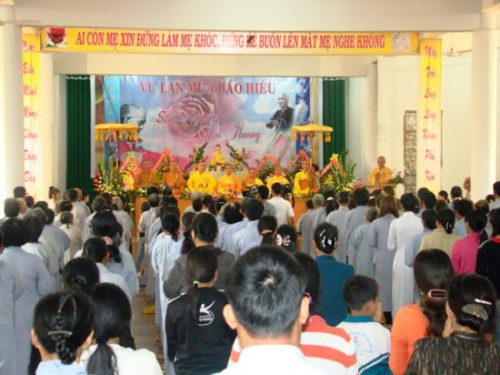Lễ Vu Lan Báo Hiếu tại chùa Pháp Hoa